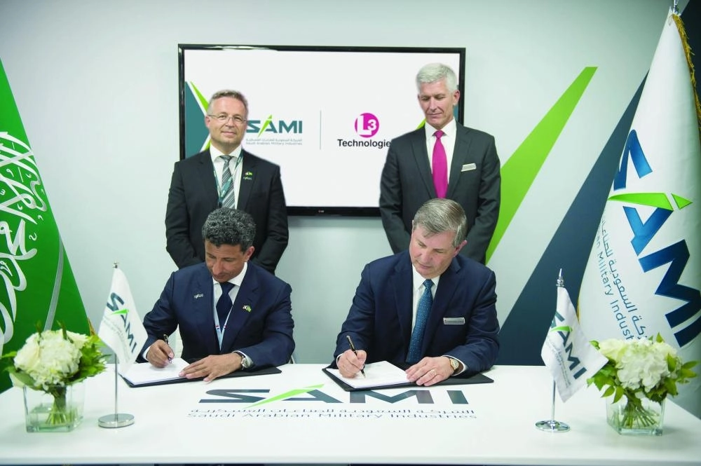 أثناء توقيع الاتفاقية (SAMI)