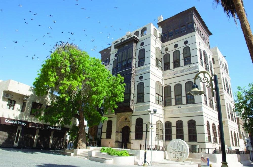 






من المباني القديمة بالمنطقة التاريخية في جدة                     (مكة)