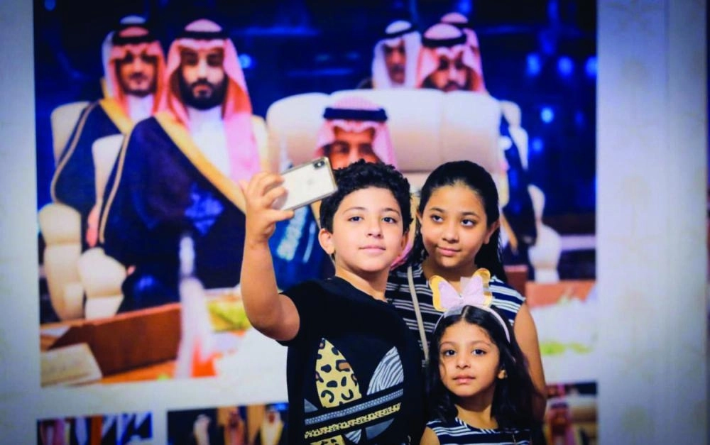 DST_5803485_Sun24_1222446193