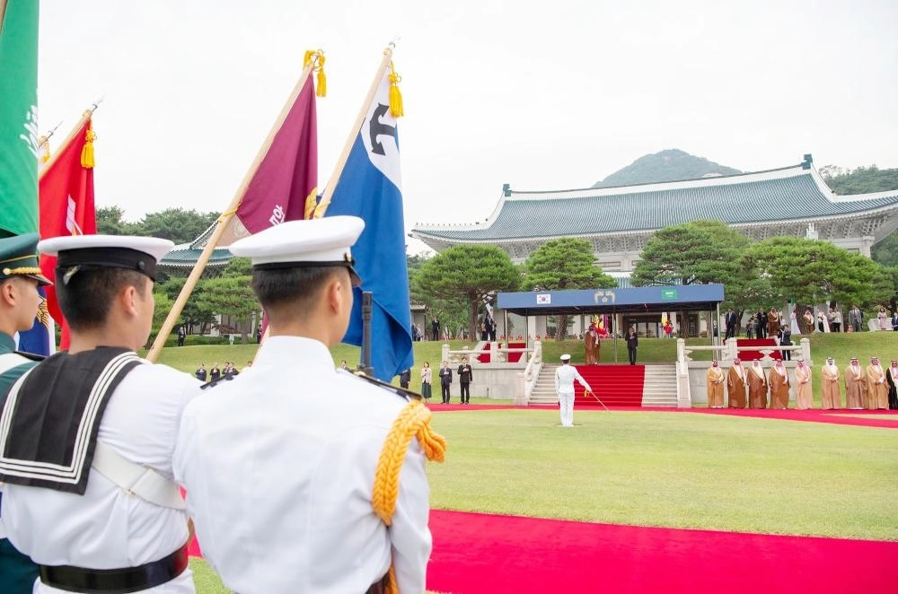 مراسم استقبال الرئيس الكوري لولي العهد  