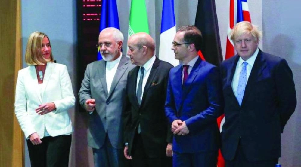 






الاتحاد الأوروبي والنظام الإيراني أصدقاء أم أعداء؟                                                  (مكة)