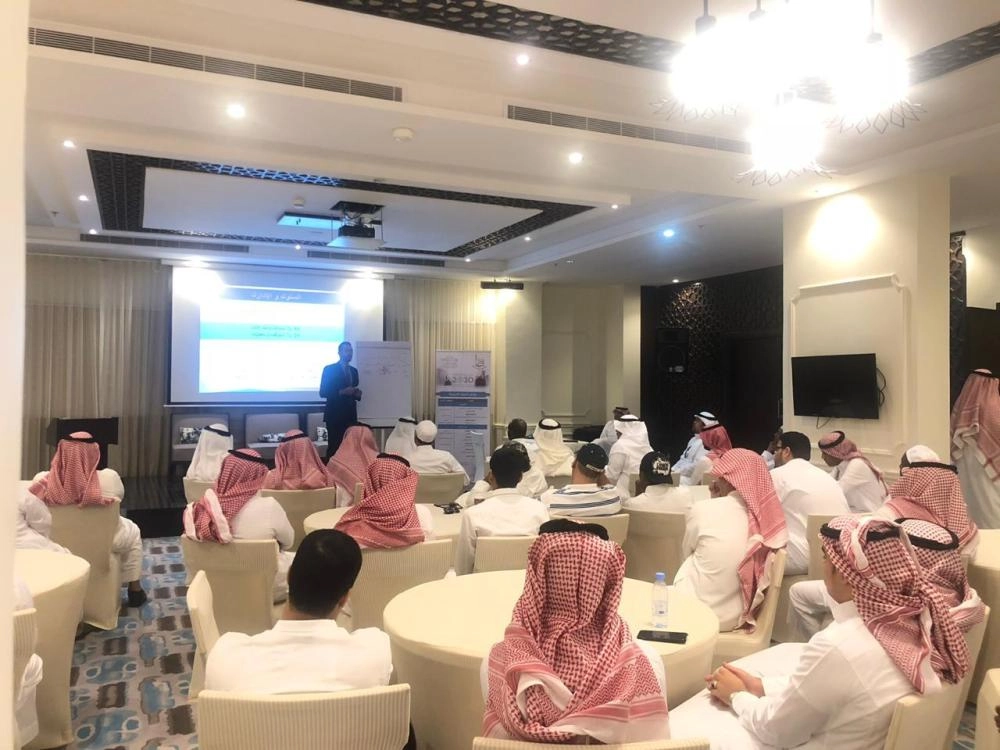 جانب من الدورات التدريبية لمكتب إرشاد الحافلات