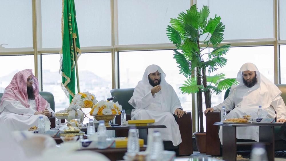 الصمعاني يدشن خدمتي الصك الإلكتروني والمصادقة الإلكترونية بمحاكم المدينة المنورة