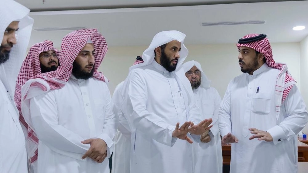 الصمعاني يدشن خدمتي الصك الإلكتروني والمصادقة الإلكترونية بمحاكم المدينة المنورة