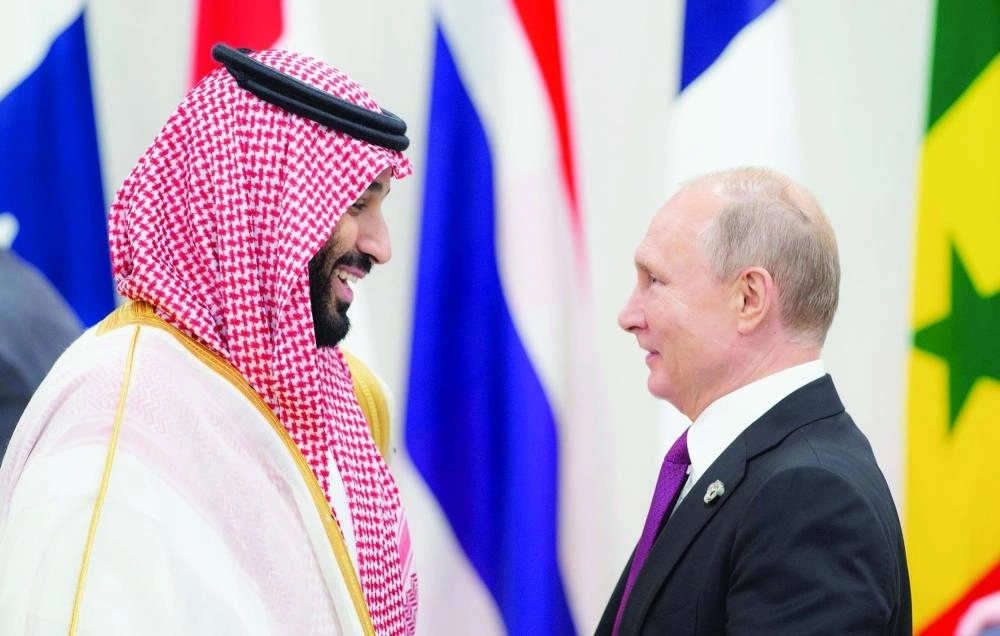 ولي العهد وفلاديمير بوتين خلال جلسة الاقتصاد الرقمي 