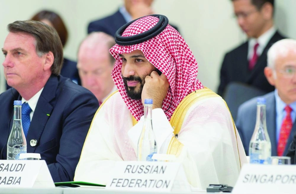 ولي العهد خلال مشاركته رؤساء وفود دول العشرين  خلال جلسة الاقتصاد الرقمي 