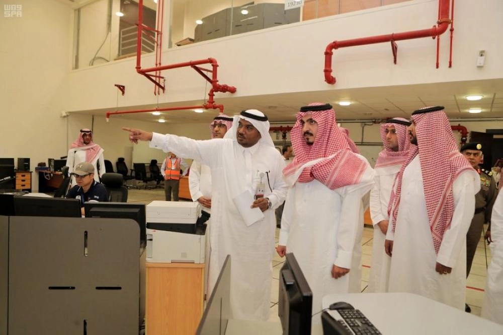 نائب أمير منطقة مكة المكرمة يقف ميدانيا على عدد من المواقع في المشاعر المقدسة