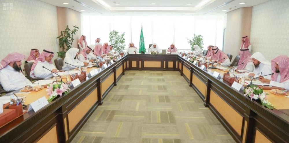 وزير الشؤون الإسلامية يرأس الاجتماع الثاني للجنة العليا لأعمال الوزارة في الحج والعمرة والزيارة