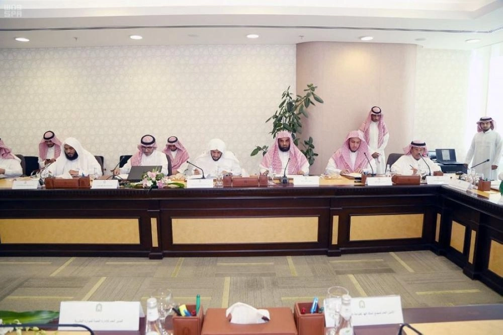 وزير الشؤون الإسلامية يرأس الاجتماع الثاني للجنة العليا لأعمال الوزارة في الحج والعمرة والزيارة