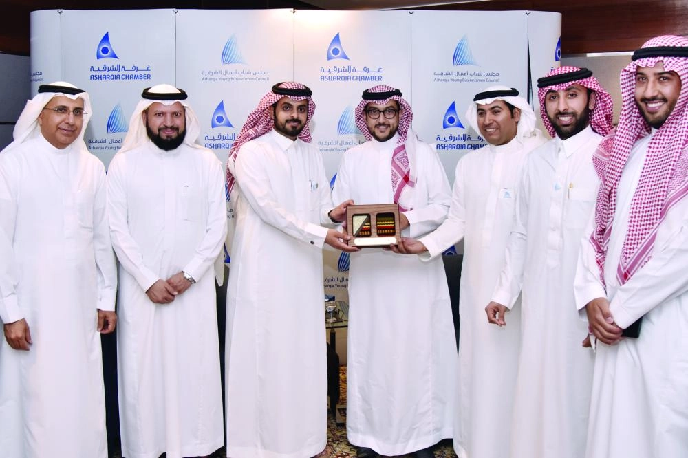 






 الذكير مكرما من قبل غرفة الشرقية                                                    (غرفة الشرقية)