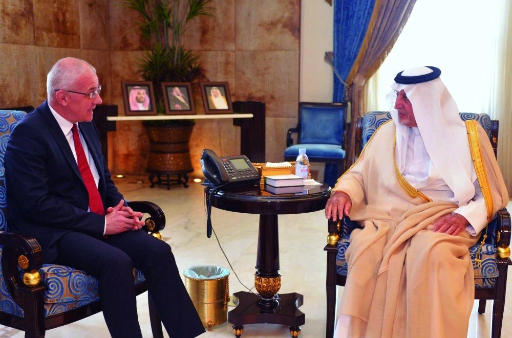 






.. وخلال استقباله يوراي كوديلكا