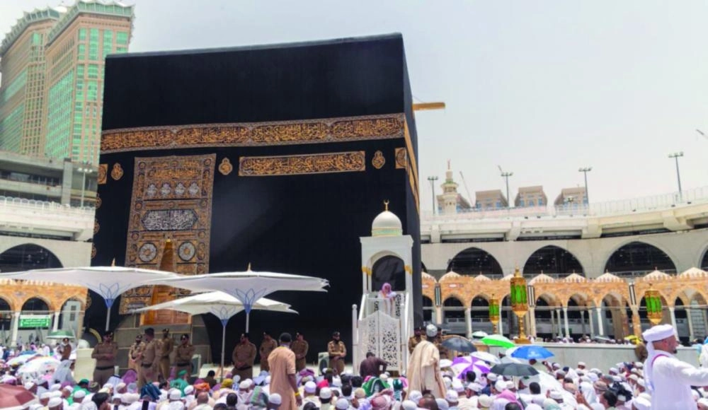 






من صلاة الجمعة بالمسجد الحرام          (مكة)