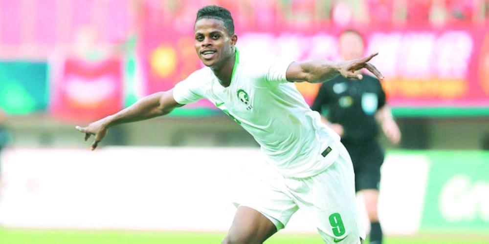 



هارون كمارا                                                      (مكة)