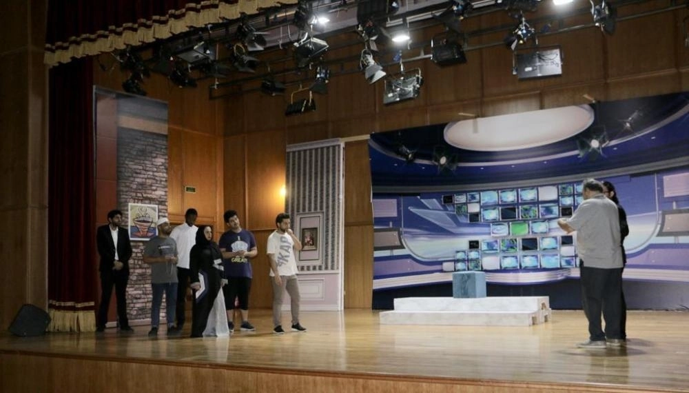 أول عرض مسرحي على اقرأ لمواهب سعودية