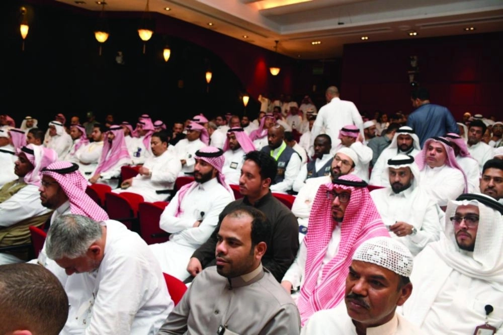 رؤساء مكاتب الخدمة الميدانية خلال تسليم المواقع (مكة)