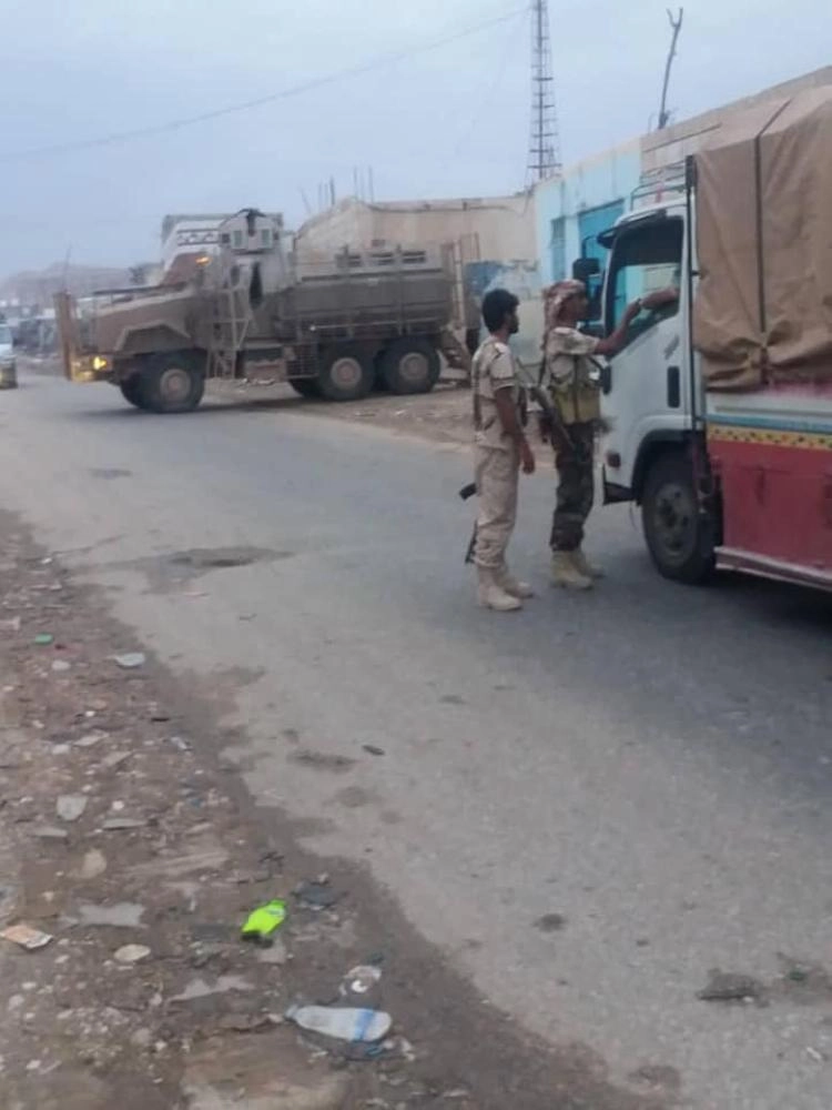 






معسكر المحفد في أبين                                                                                                         (مكة)