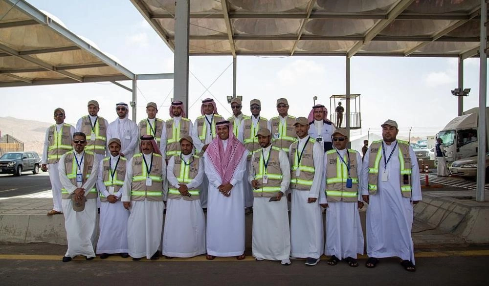 وزير النقل يتفقد مشروعات الوزارة