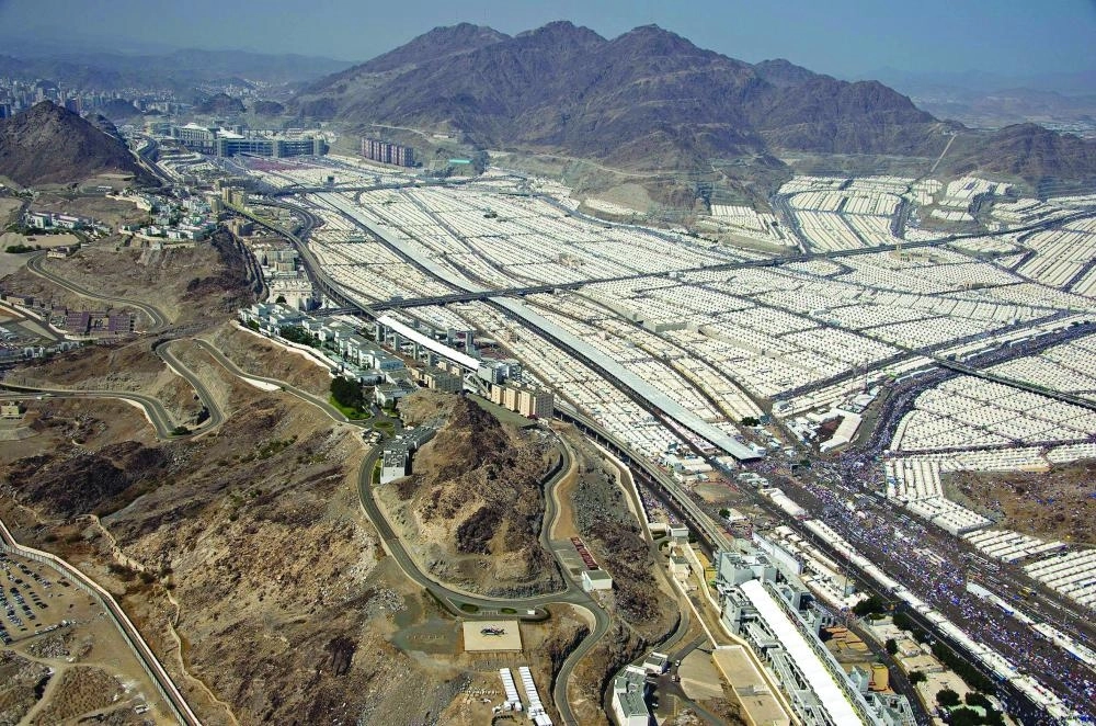 مشعر منى ينتظر الحجاج اليوم (واس)