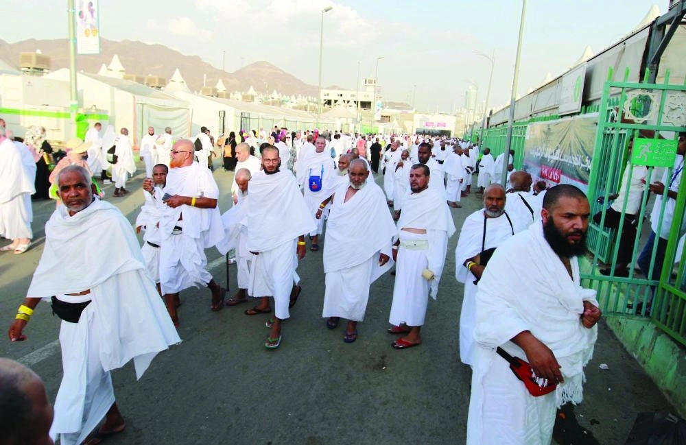 حجاج داخل مشعر منى (واس)