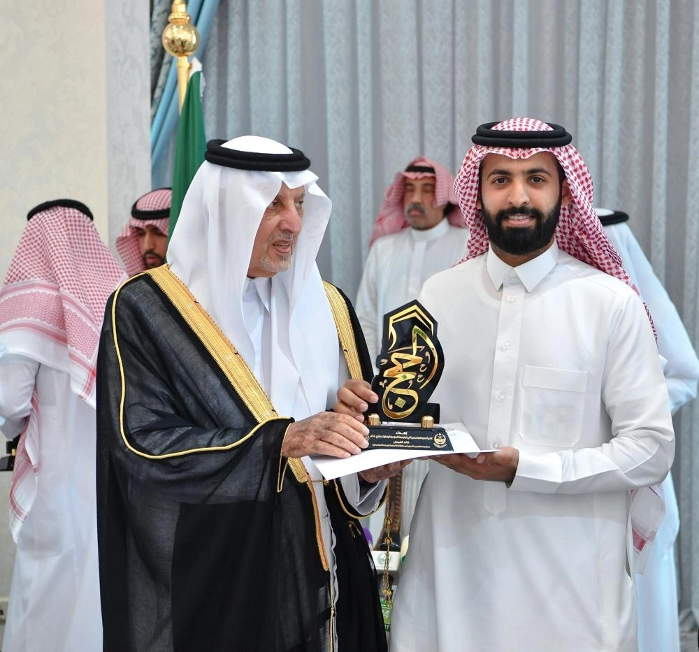 DST_6096448_Tue16_1333424168