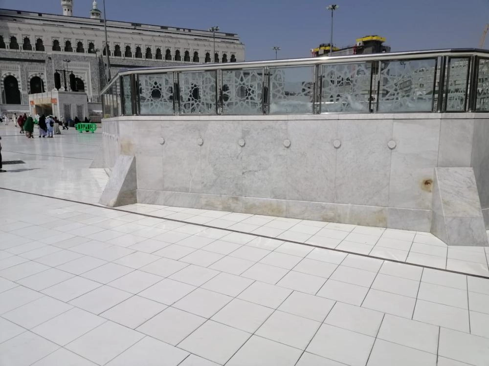 مواضئ ساحات الحرم بعد تفكيك صنابير المياه (مكة)