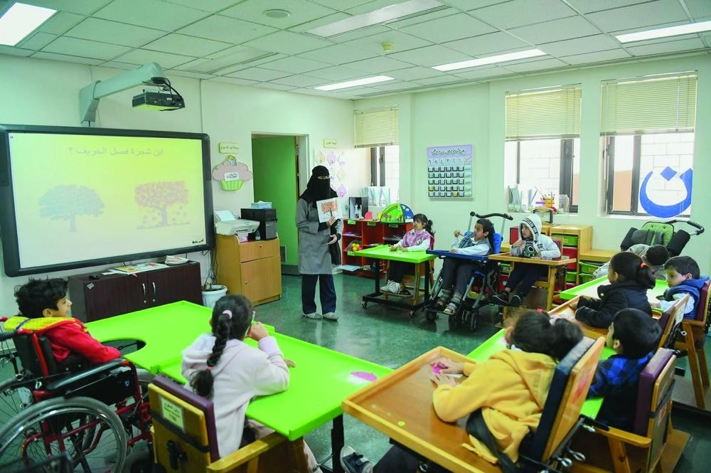 



أحد الفصول الدراسية                                (مكة)