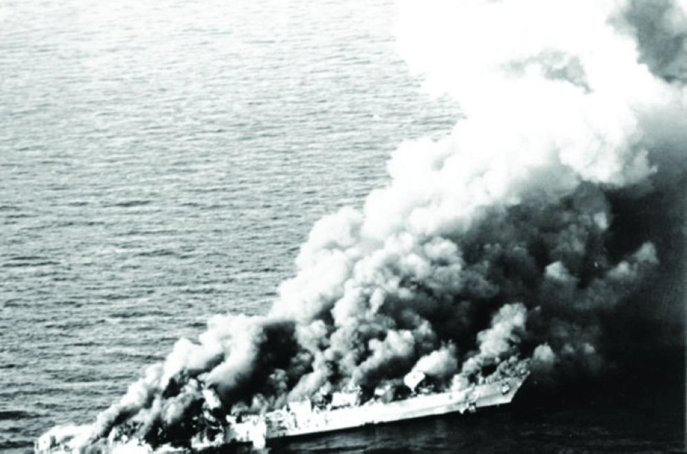 سفينة سهناد الإيرانية بعد إغراقها من قبل القوات الأمريكية في عملية فرس النبي