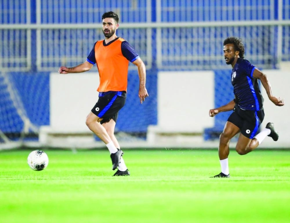 






جانب من تدريبات الهلال                                     (إعلامي الهلال)