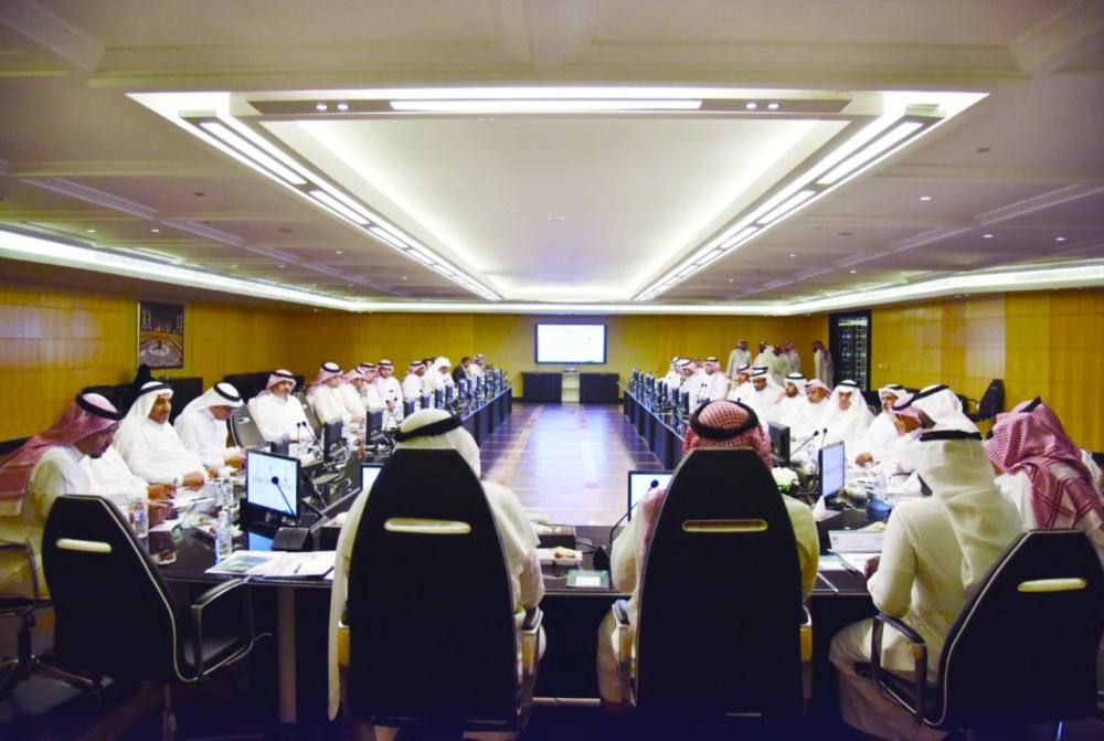 حضور اللقاء (غرفة مكة)