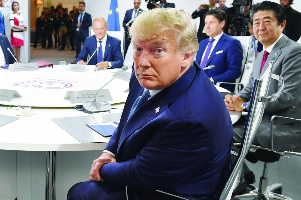 






ترمب خلال اجتماع السبع                     (د ب أ)