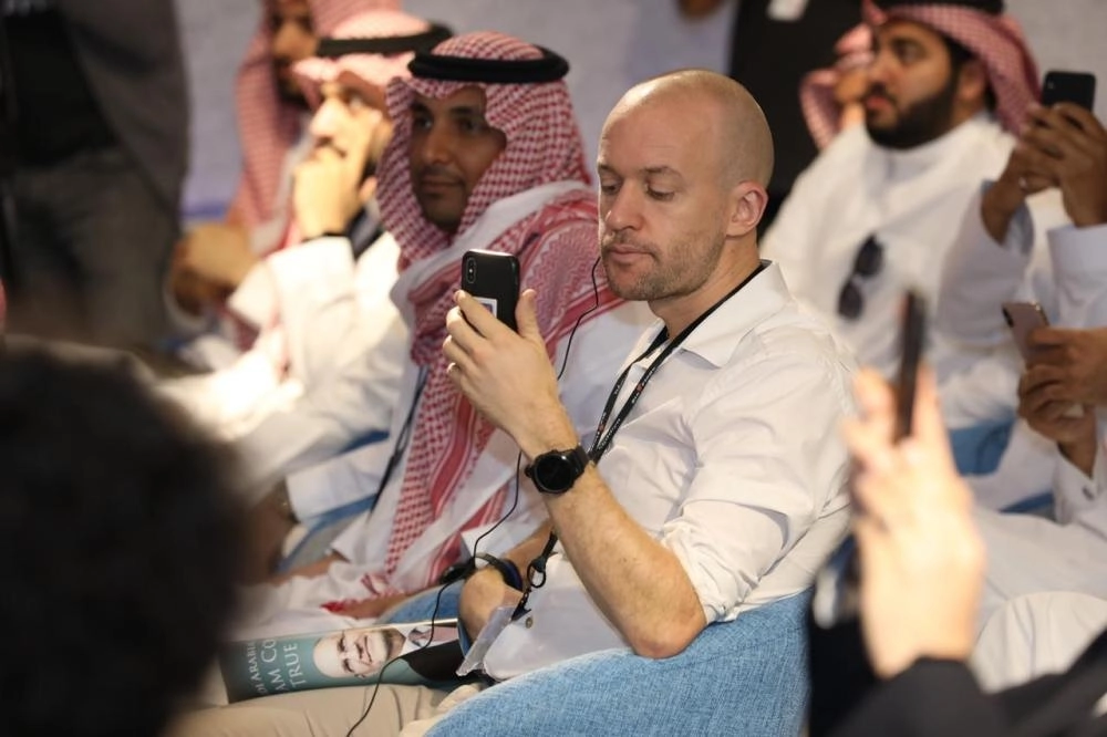 من المؤتمر الصحفي (مكة) 