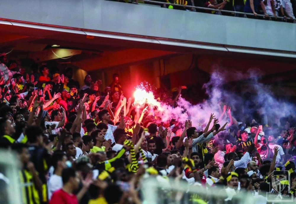 



جمهور الاتحاد في مباراة فريقه الأولى أمام الرائد                                                                          (إعلامي الاتحاد)