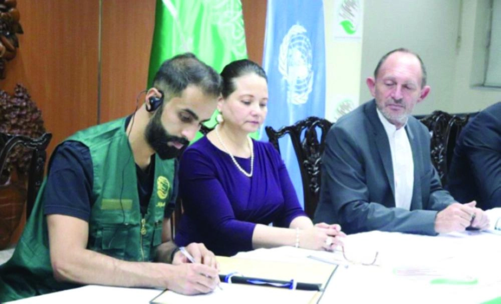 توقيع العقد بين الجانب السعودي والهندوراسي (واس)