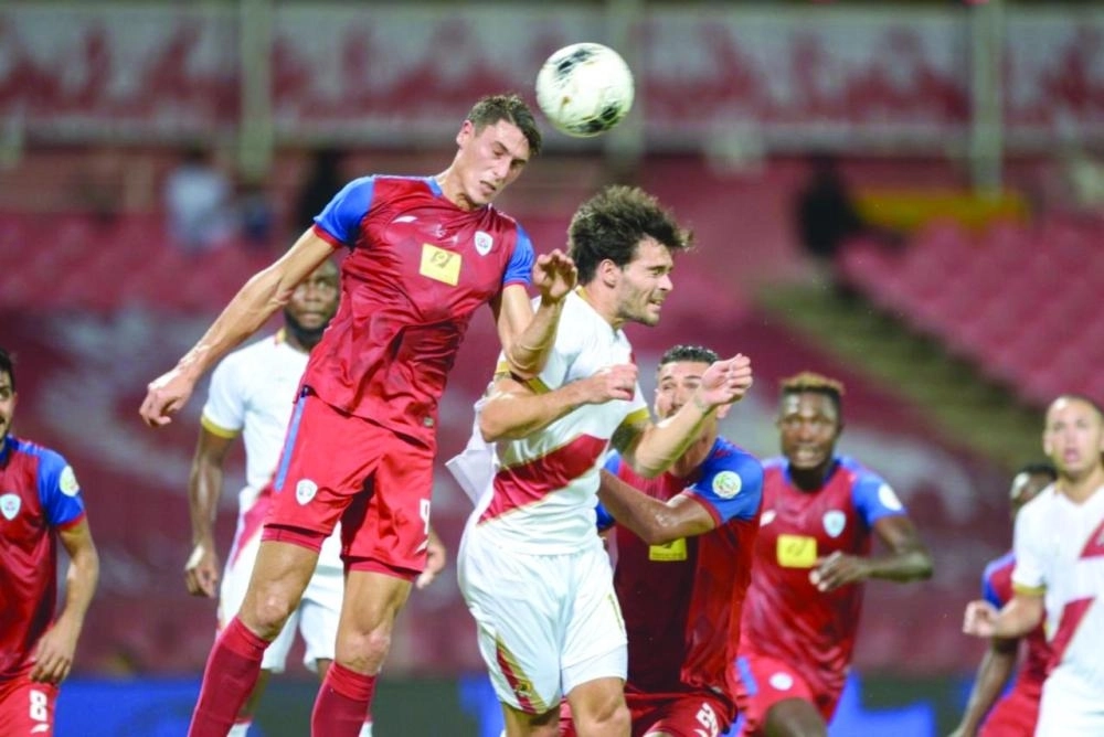 






الوحدة وأبها أمس الأول بملعب الشرائع                       (ياسر بخش)