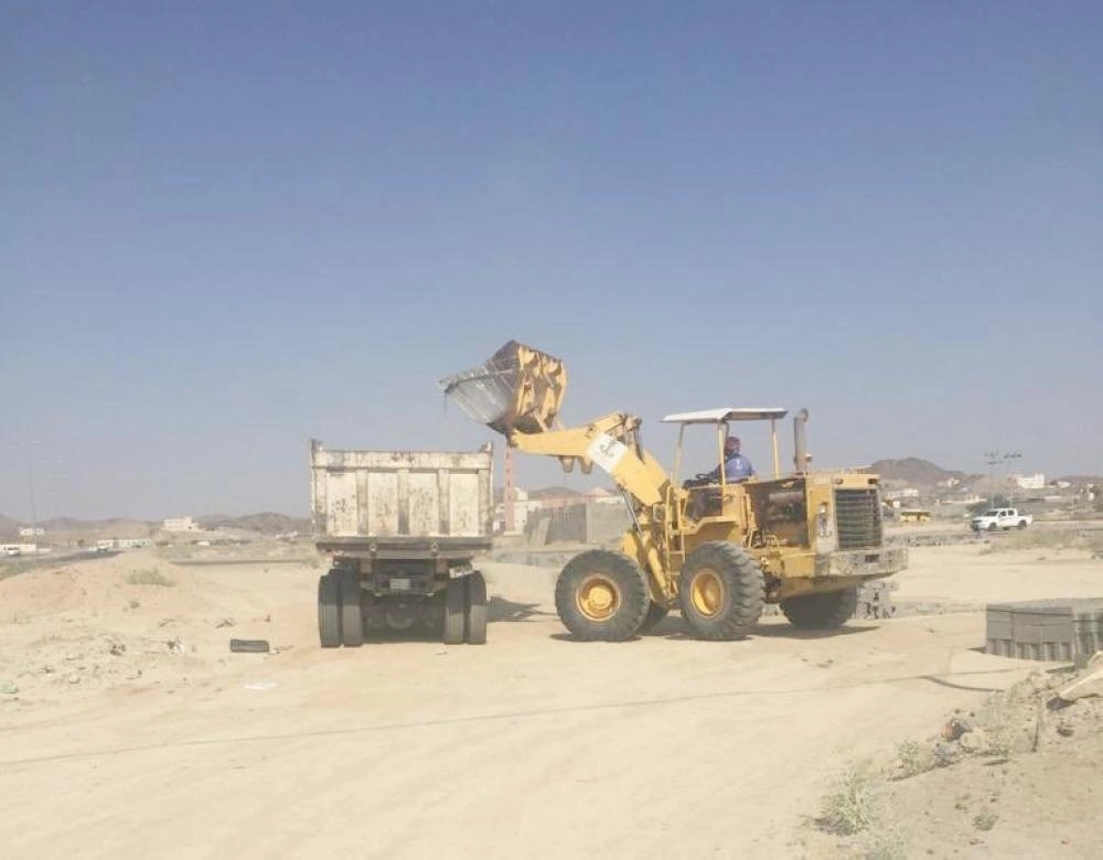 






آلية تزيل التعديات                                                                   (مكة)