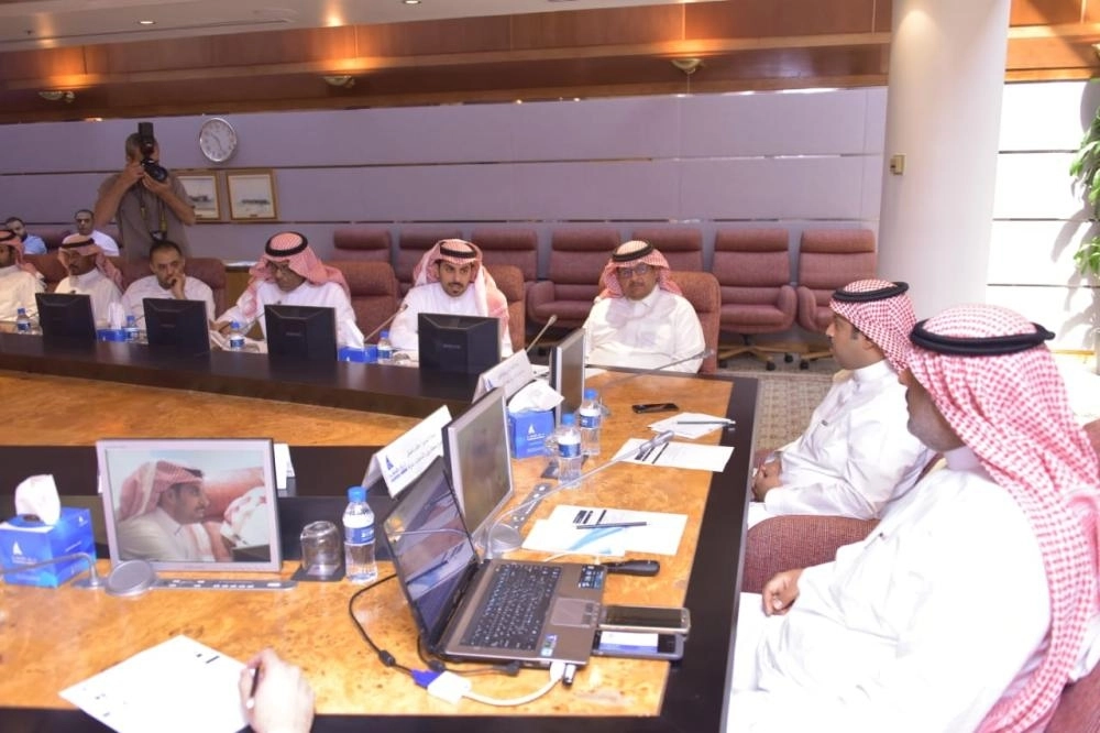 






من اللقاء بغرفة الشرقية                                               (مكة)