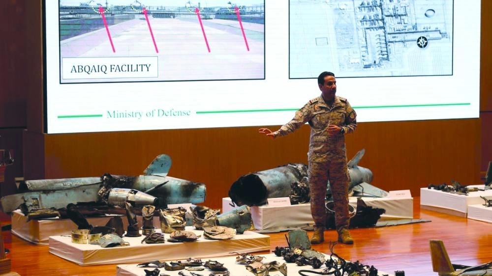 






المالكي يعرض صورا في الرياض أمس تثبت تورط إيران                                                                                                               (مكة)