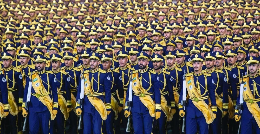 






من العرض العسكري                                                                                   (واس)