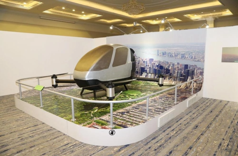 






طائرة درونز خلال عرضها في إحدى الفعاليات                                                                                             (مكة)