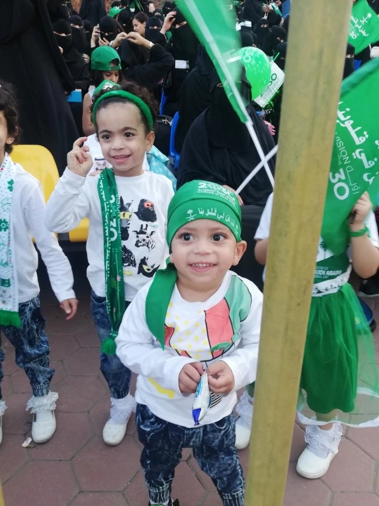 يوم وطني استثنائي يبهج أهالي عسير