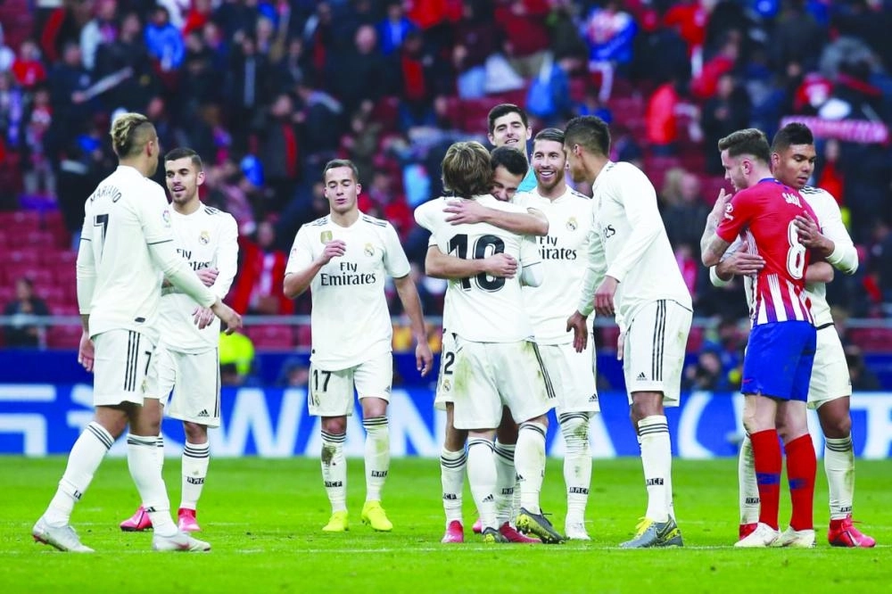 






لقاء سابق بين قطبي مدريد                                                                                   (مكة)