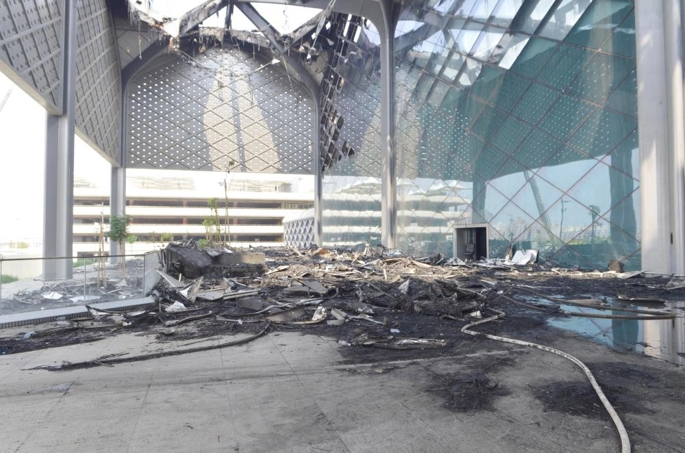 






آثار الحريق على المحطة                          (واس)