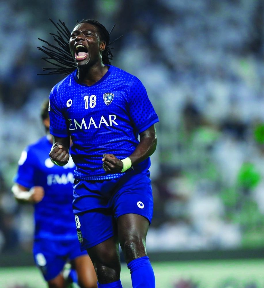 






قوميز محتفلا بالفوز الكبير