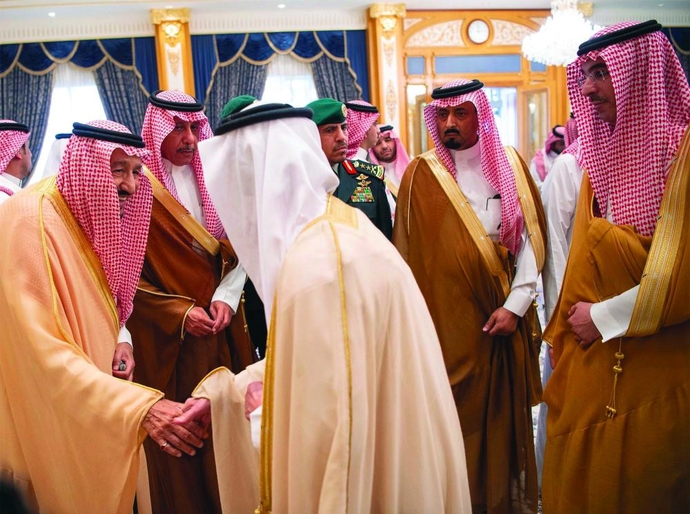 






من مراسم مغادرة الملك سلمان جدة ووصوله إلى الرياض                                                                                                                            (واس)  