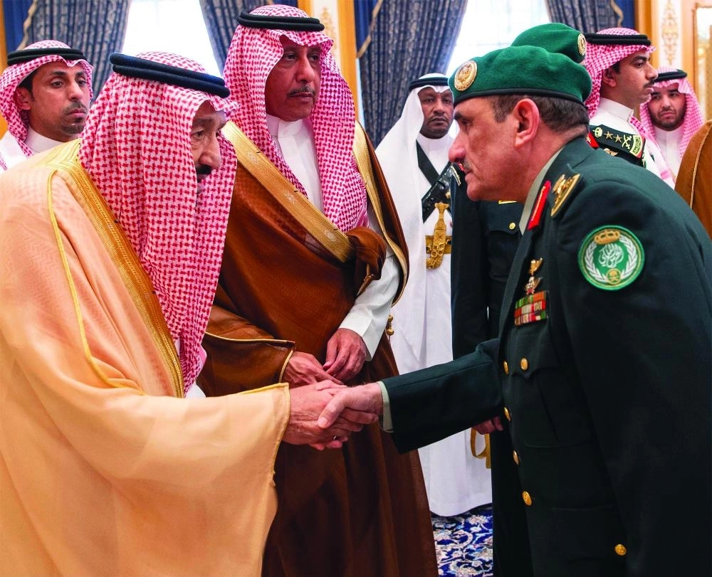 الملك سلمان لدى وصوله الرياض أمس (واس)    