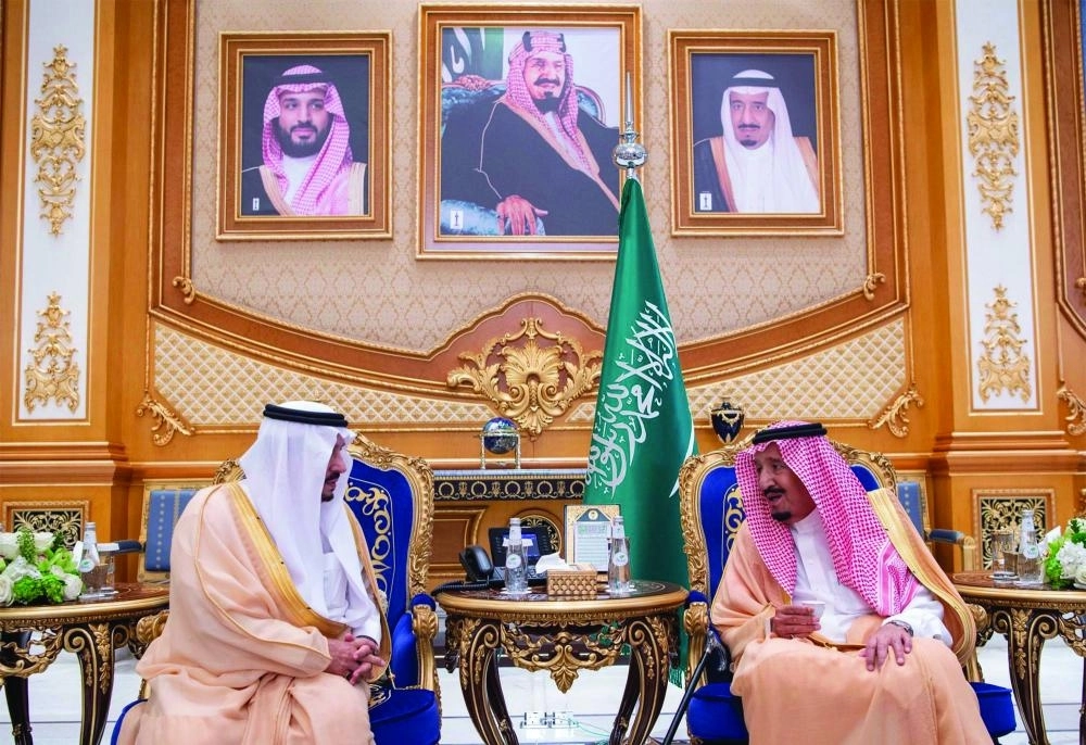 الملك سلمان لدى وصوله الرياض أمس (واس)    