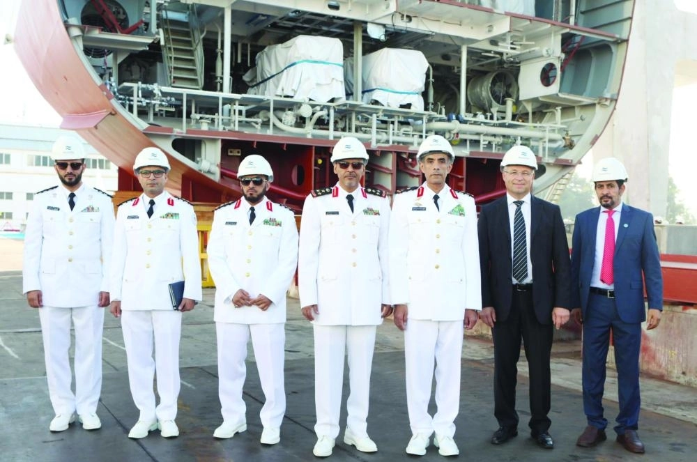 






من حفل وضع عارضة السفينة                            (مكة)