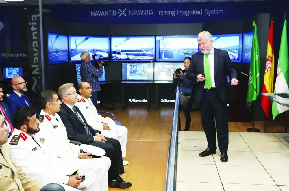 من حفل وضع عارضة السفينة