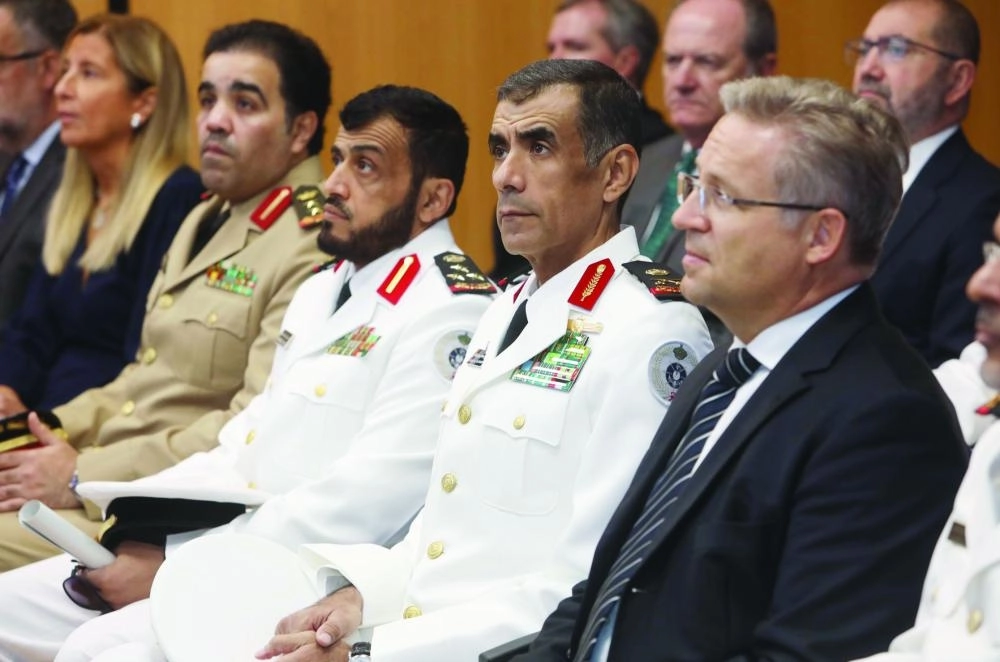 من حفل وضع عارضة السفينة  