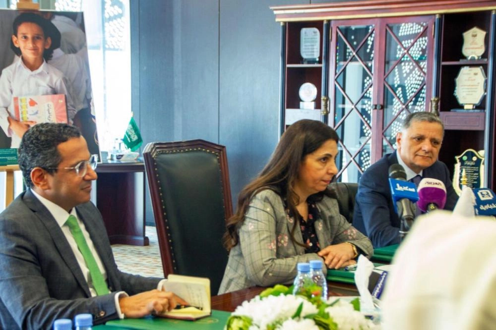 "إعمار اليمن" و"الاسكوا" يبحثان تحقيق التنمية في اليمن